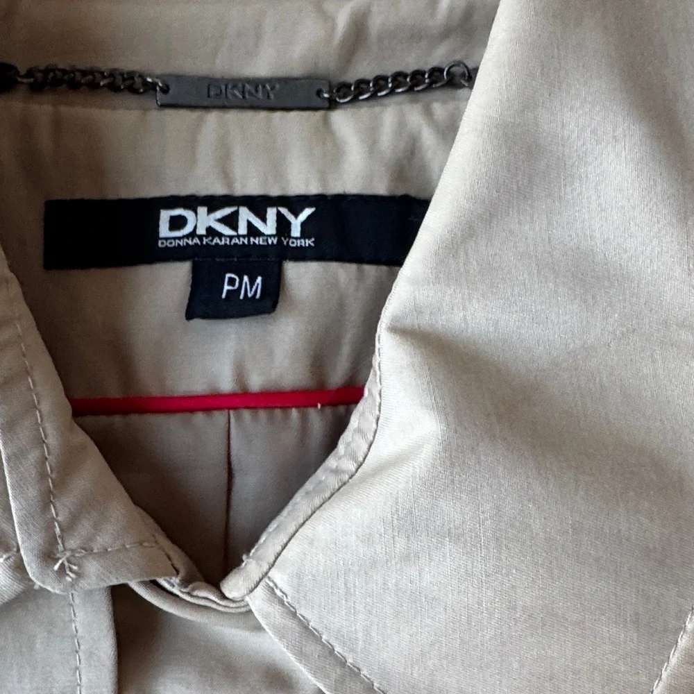 DKNY Fashionable & Timeless Women's Beige Trench Coat - Picture 8 of 11